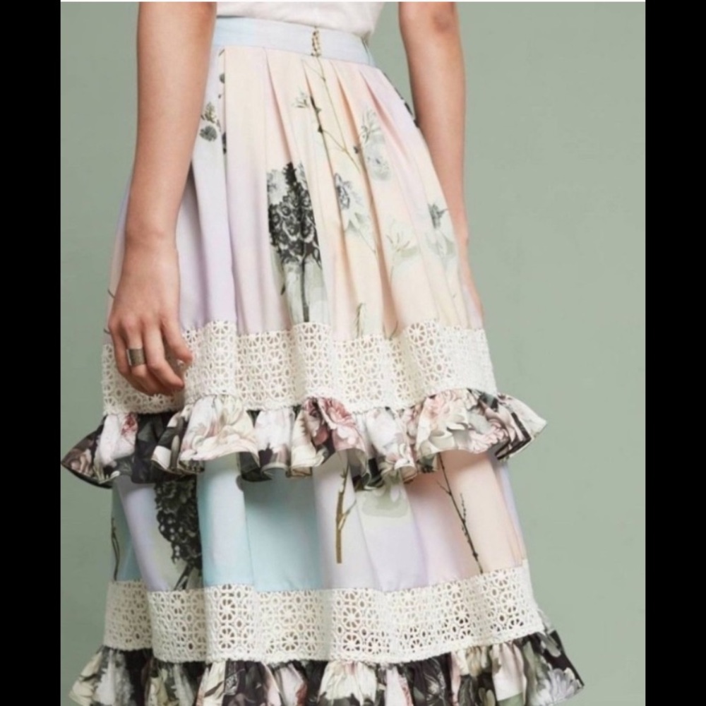 NWOT Anthro Varun Bahl Dionne Tiered Floral Skirt